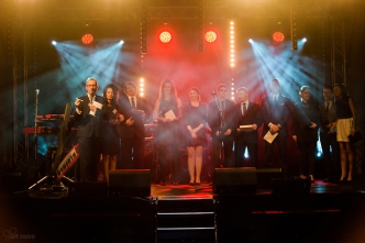 WBE Black&White Christmas Party (13)