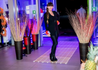 WBE Noc hawajska (19)