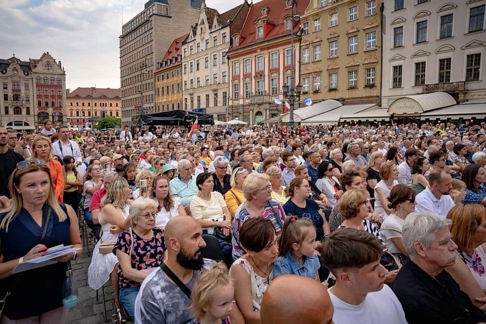 Wbe Widowisko Godzina W Obrazach 08