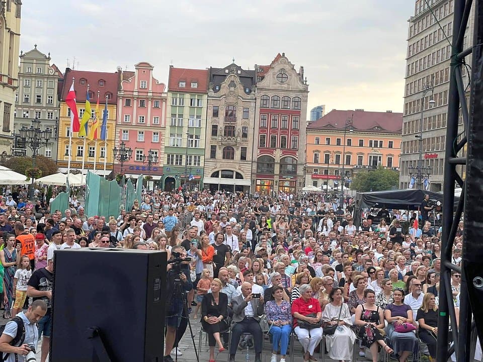 Wbe Widowisko Godzina W Obrazach 12